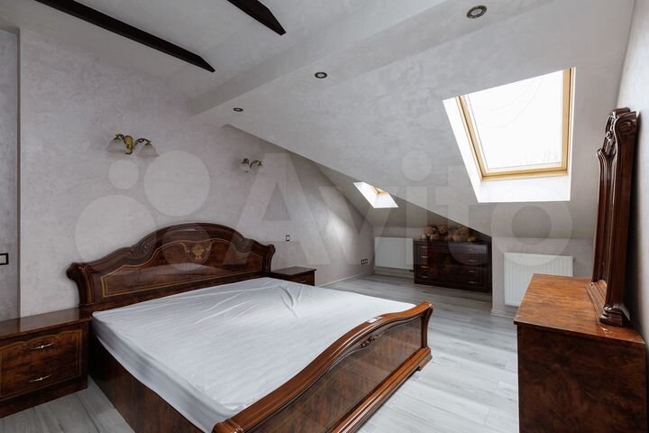 3-к. квартира, 96,7 м², 4/4 эт.