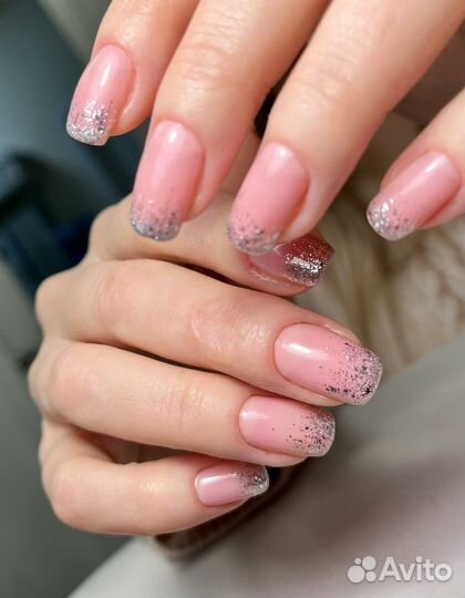 Маникюр, педикюр м. Приморская, Одоевского 22