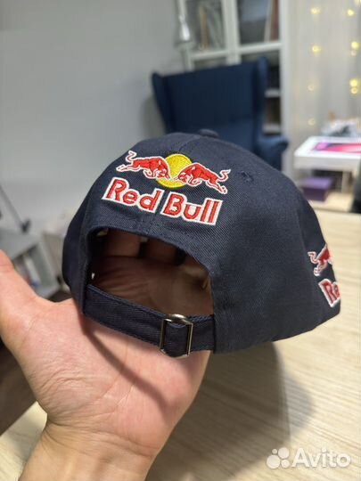 Бейсболка Red Bull