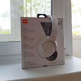 Беспроводные наушники JBL tune 710bt