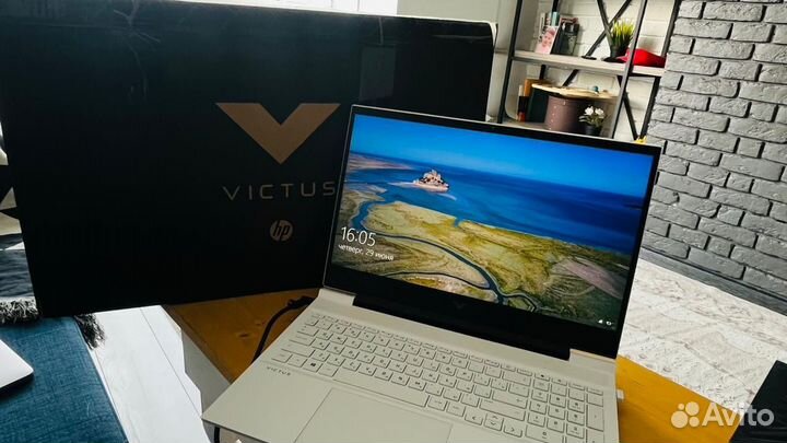 Victus by HP Laptop 16-e0055ur