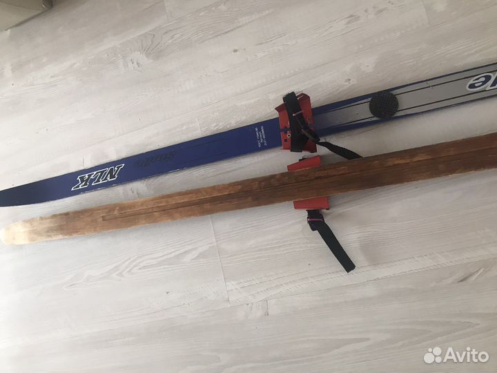 Деревянные детские лыжи