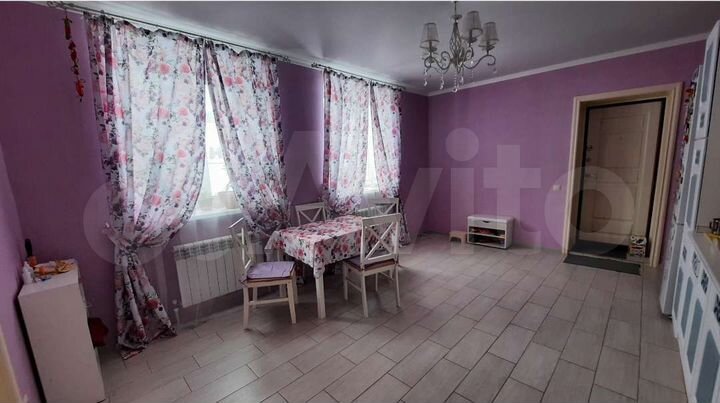 Дом 200 м² на участке 10 сот.