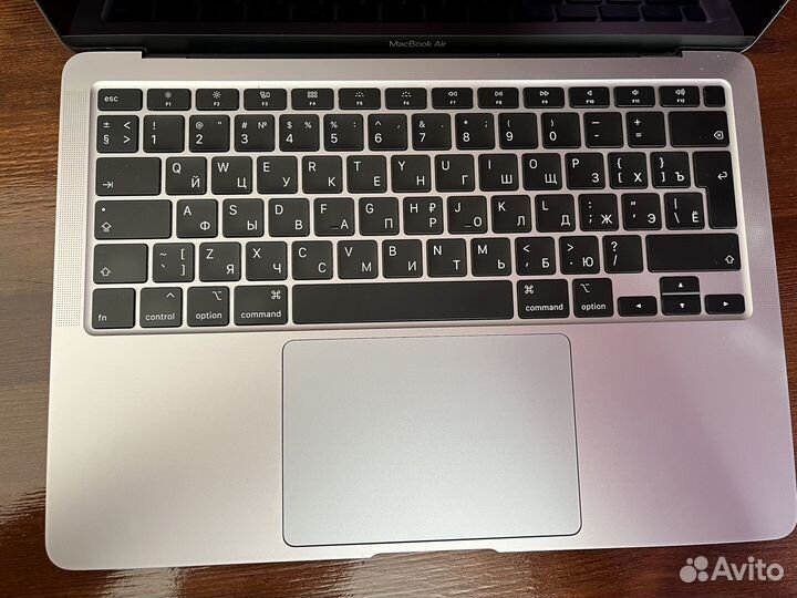 Macbook air 13 2020 intel i3