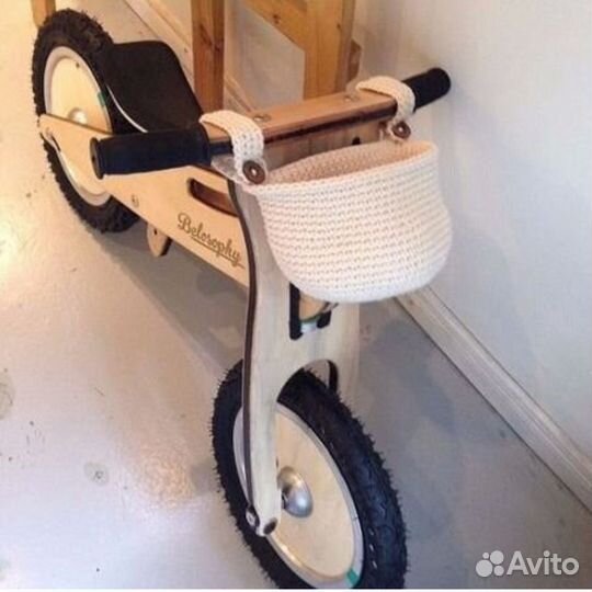 Вязанные корзины для новорожденных