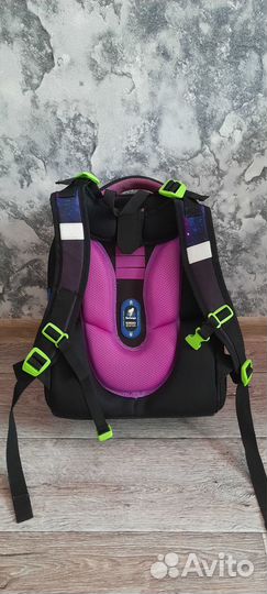 Рюкзак школьный