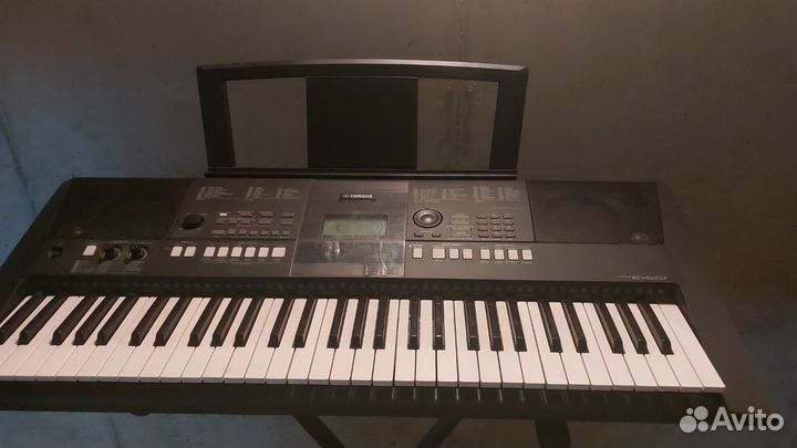 Синтезатор yamaha psr e423