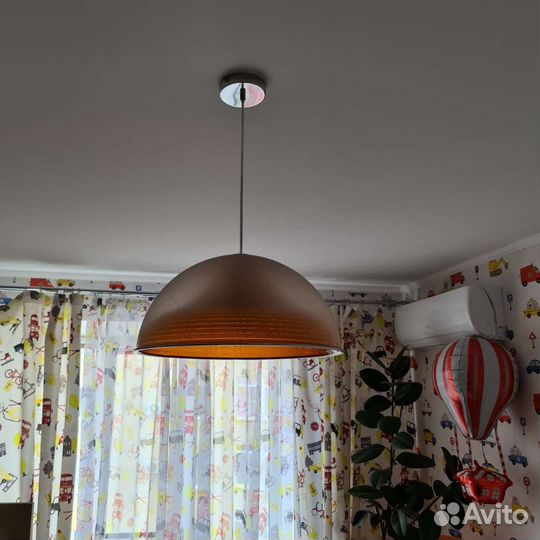 Светильник (люстра) потолочный