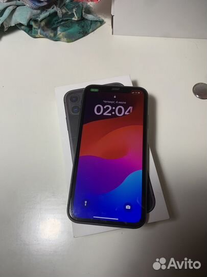 iPhone 11, 64 ГБ