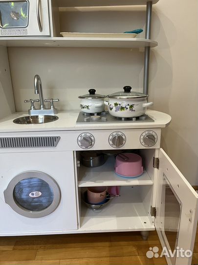 Кухня деревянная детская