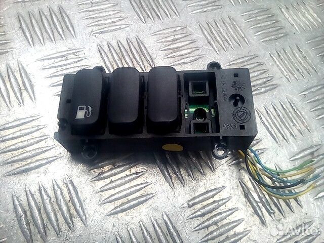 Кнопка открывания люка Alfa Romeo 166 936 2000