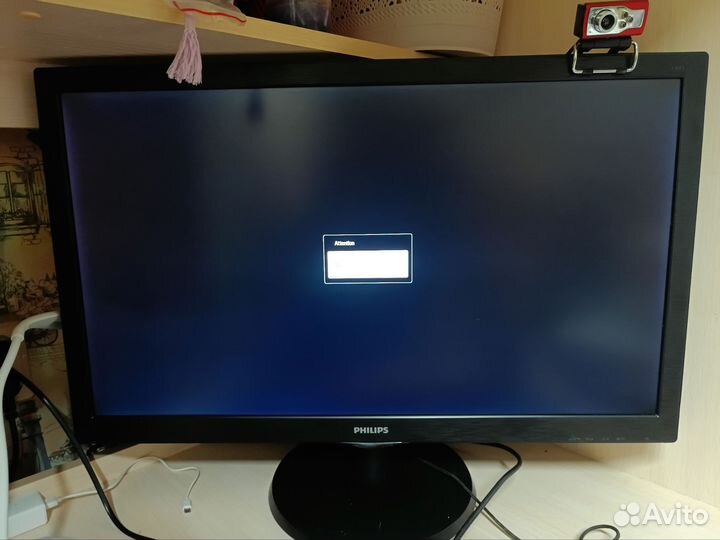 Монитор Philips 27