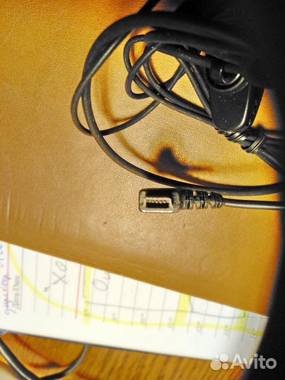 Наушники проводные Philips с оригинальным разъемом