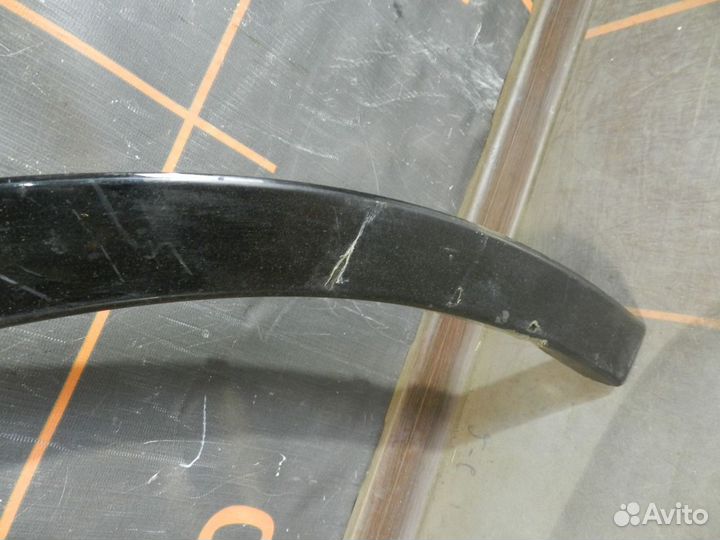 Накладка крыла переднего правого - Audi Q7 4M