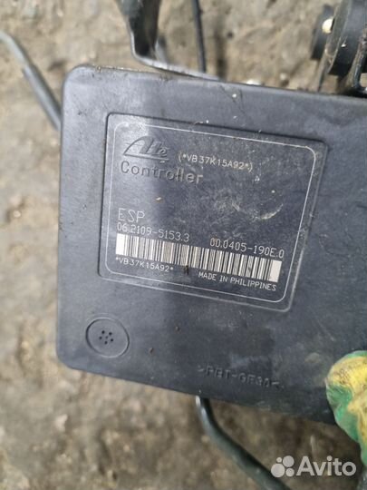 Блок ABS для Mazda3 2003-2009