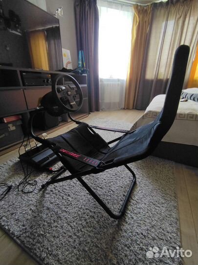 Кокпит Playseat Challenge и ThrustMaster TMX Pro