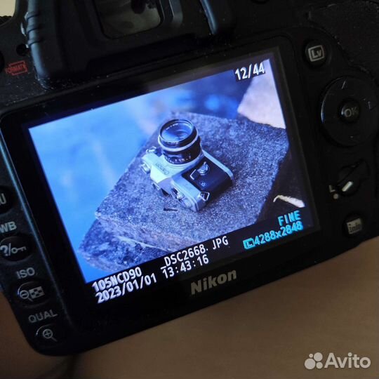 Nikon d90 + Nikon 35mm f1.8