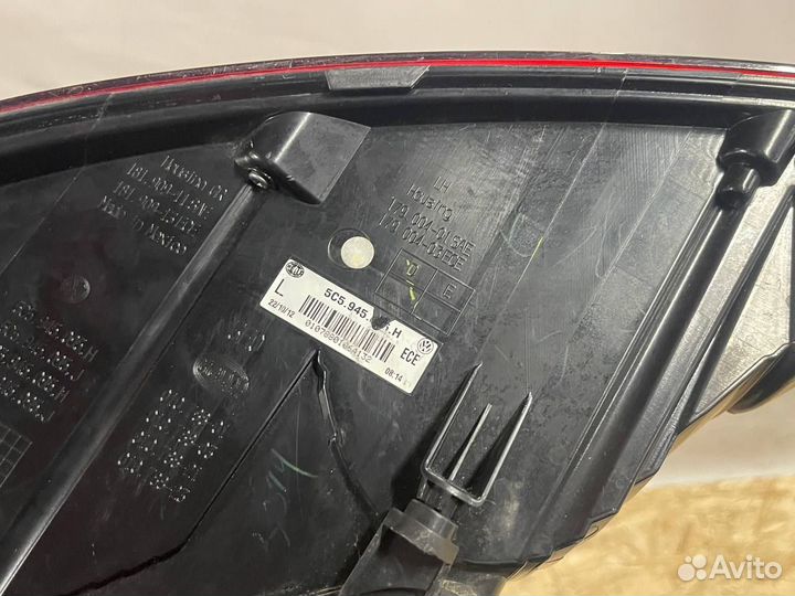Фонарь левый Volkswagen Beetle 5C5945257