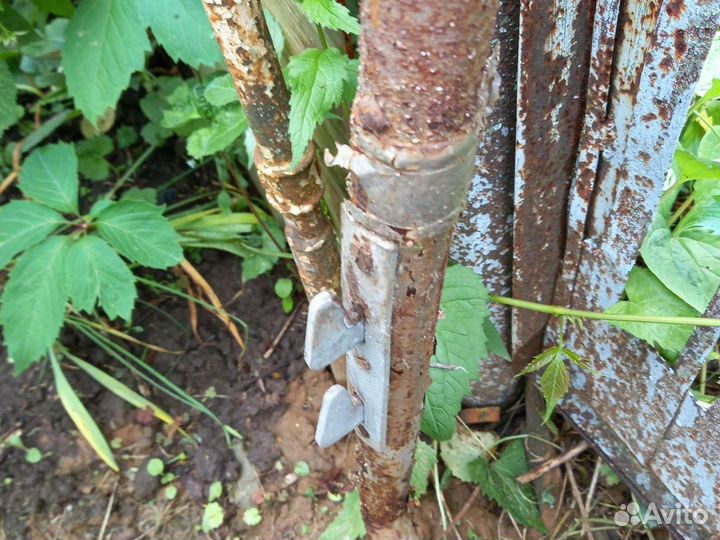 Кровать древняя