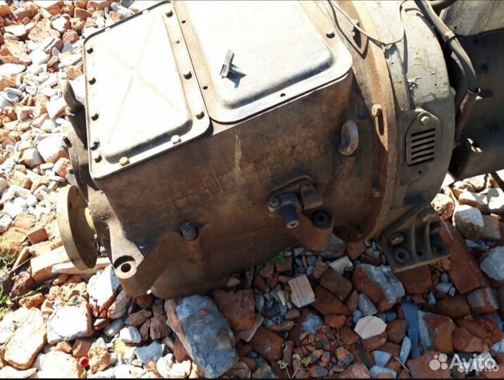 Двигатель судовой 3 Д 6