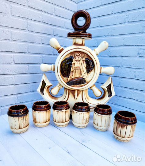 Штоф с рюмками 