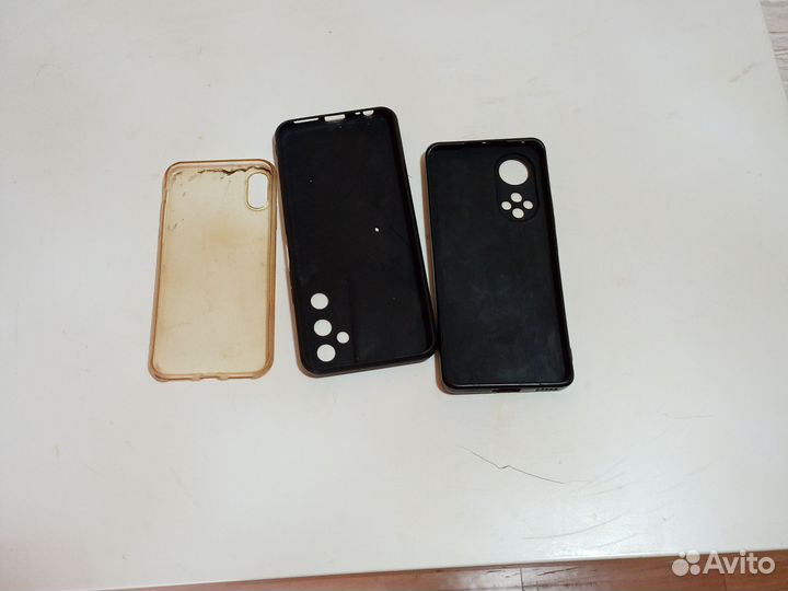 Чехлы на телефон