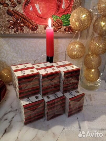 Набор для Дмитрия из 60 фирменных коробков Bond