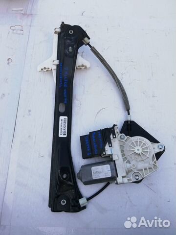 Стеклоподъемник задний правый Volkswagen Jetta 6