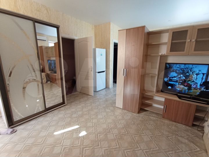 1-к. квартира, 40 м², 1/2 эт.