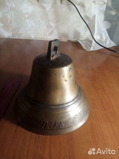 Колокол старинный, 19 век, Р. И., крупный