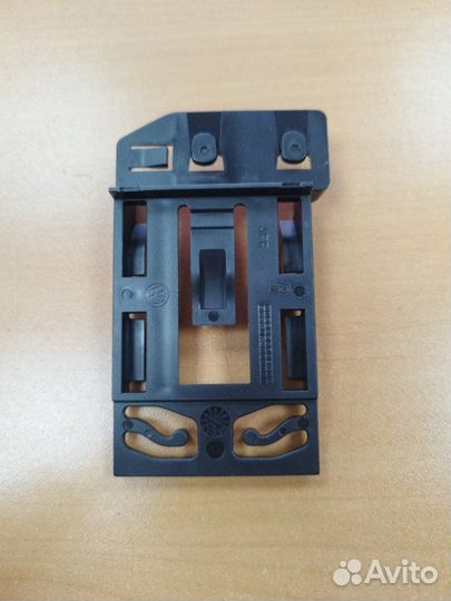 Крепление реснички Volkswagen Crafter 2E 2012-2016