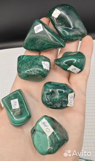 Малахит галтовка натуральный