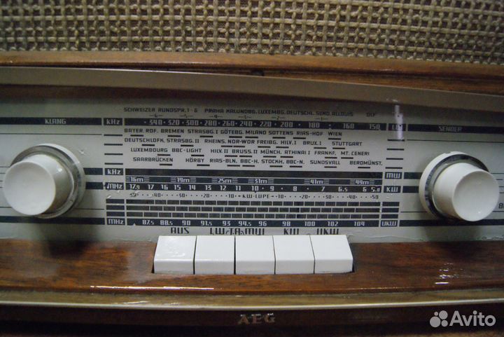Ламповый приёмник AEG Banjo 1462 47