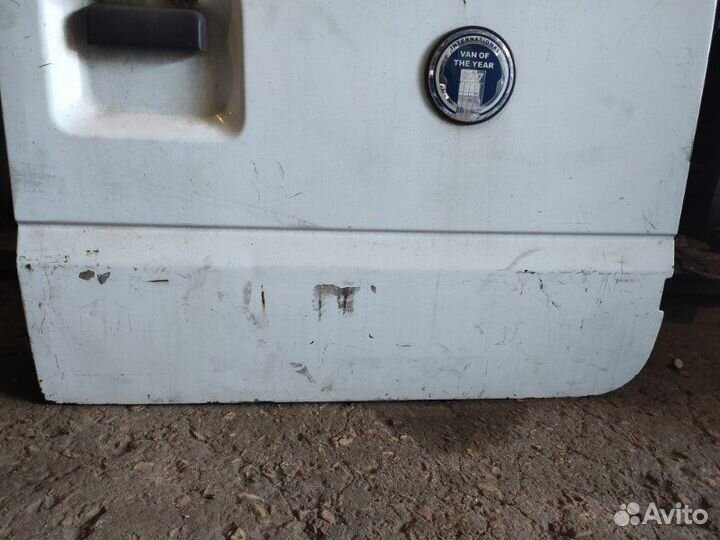 Дверь багажника правая Ford Transit FY 2.0L