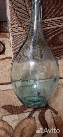 Бутылка стекло,на 3 литра