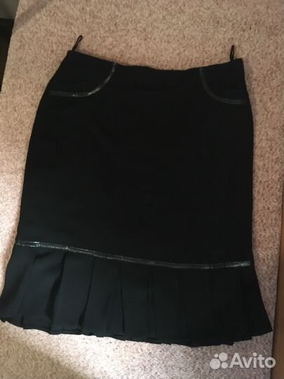 Продам пакет вещей на женщину 52 размера