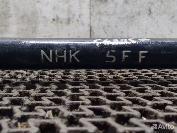 Стабилизатор подвески Mitsubishi L200, 2015