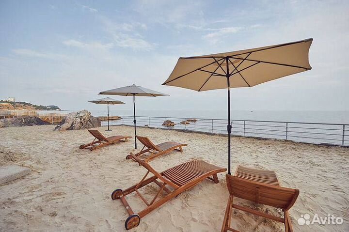 Центральный зонт. Уличный зонт. Пляжный зонт