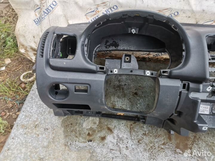 Торпедо Skoda Roomster I (2006—2010)