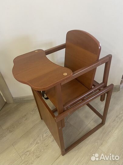 Стульчик для кормления деревянный