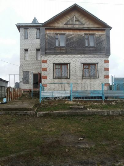 Дом 247,1 м² на участке 21,5 сот.