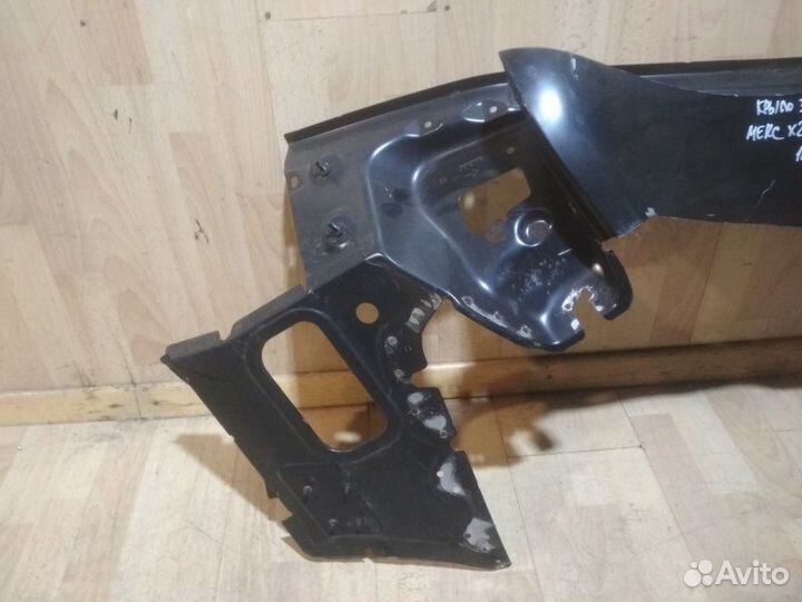 Крыло Mercedes Benz X 253