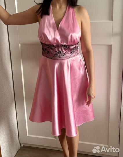 Платье нарядное 42-44 р