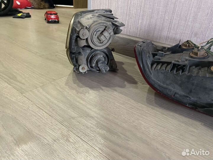 Фары задние chaser 100