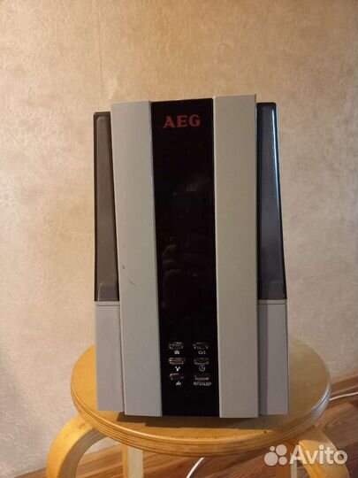 Увлажнитель воздуха AEG