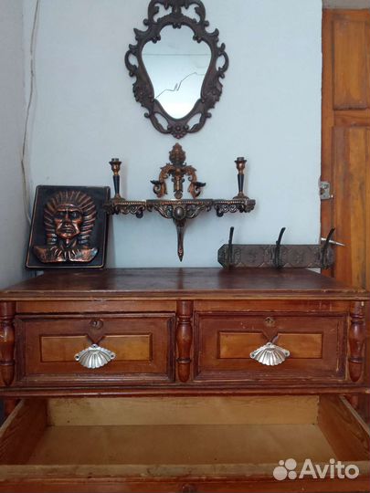 Комплект старинной мебели