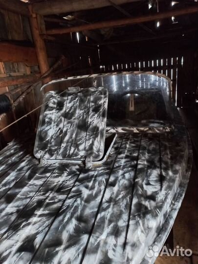 Моторная лодка Казанка-5м1