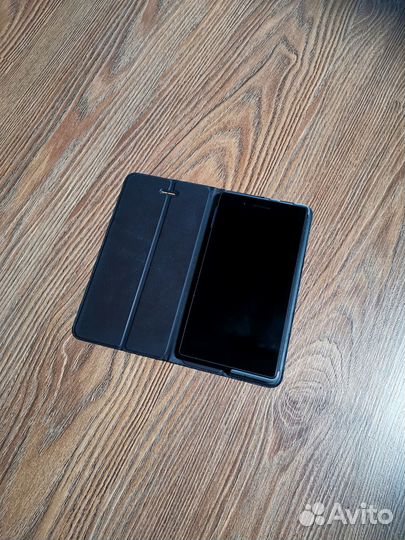 Планшет Lenovo Tab 4 (LTE/IPS)