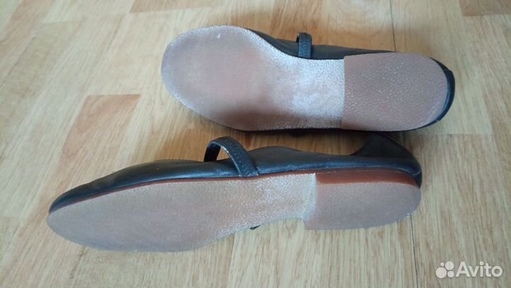 Красивые балетки с перепонкой Колготки