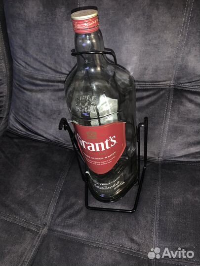 Бутылка из под виски качели